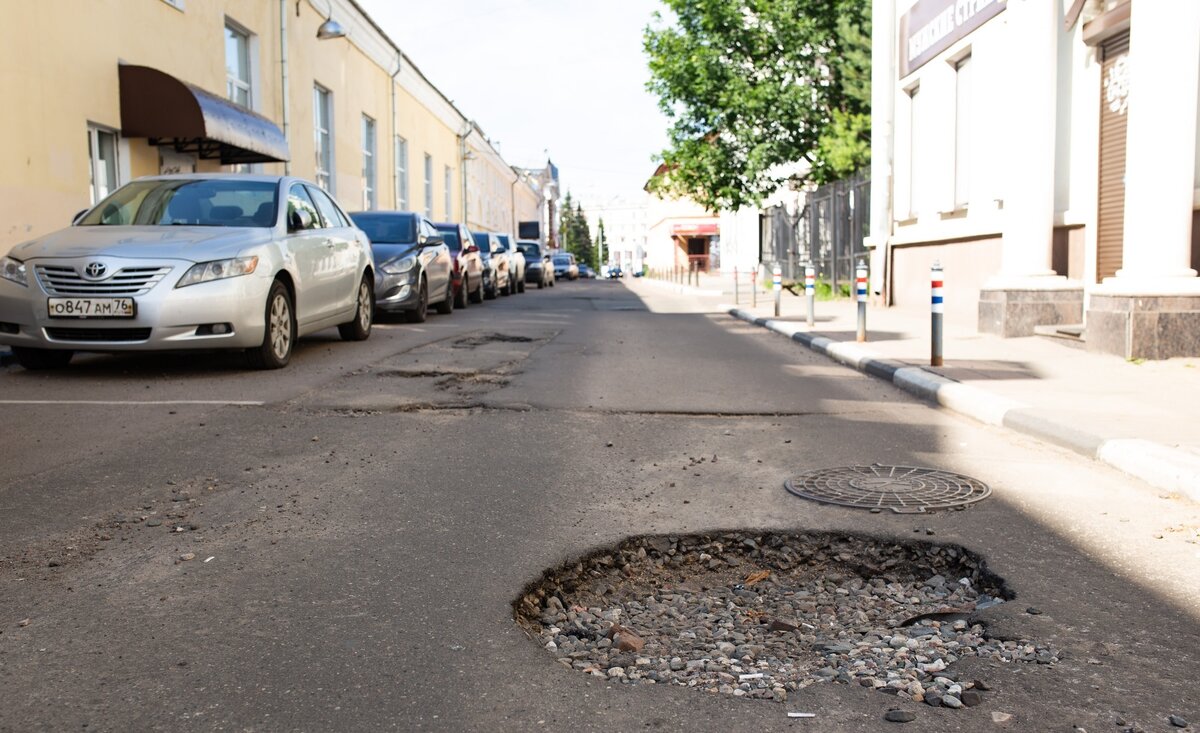 Как сэкономить на ремонте ям асфальтового покрытия