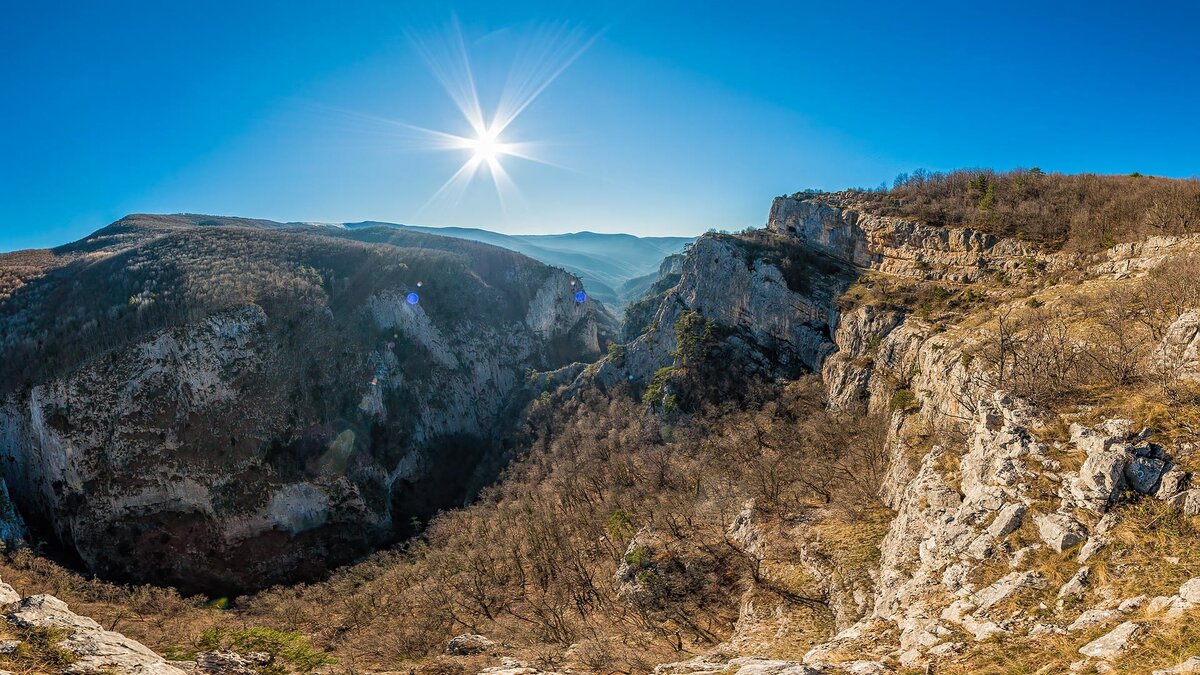 Медовый каньон в Крыму