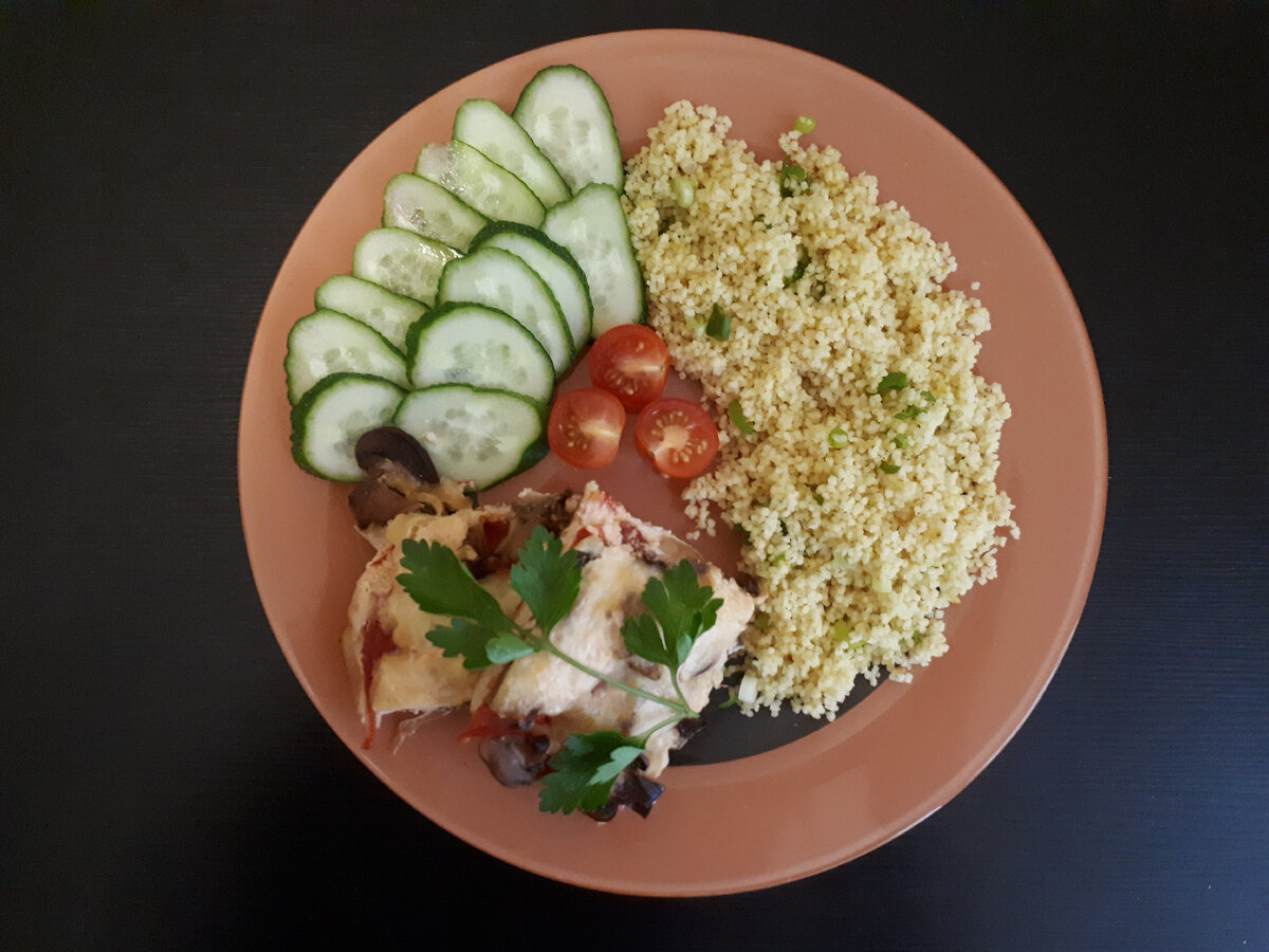 Куриное филе с овощами