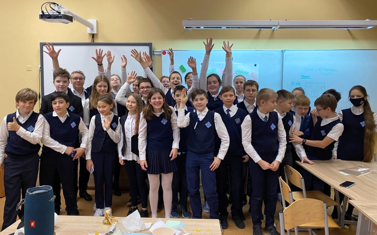 Лицей 2 чебоксары пшг. Школа 2 рыбинск. Лицей рыбинск. Овчинникова, москва. Лицей 2 москва.