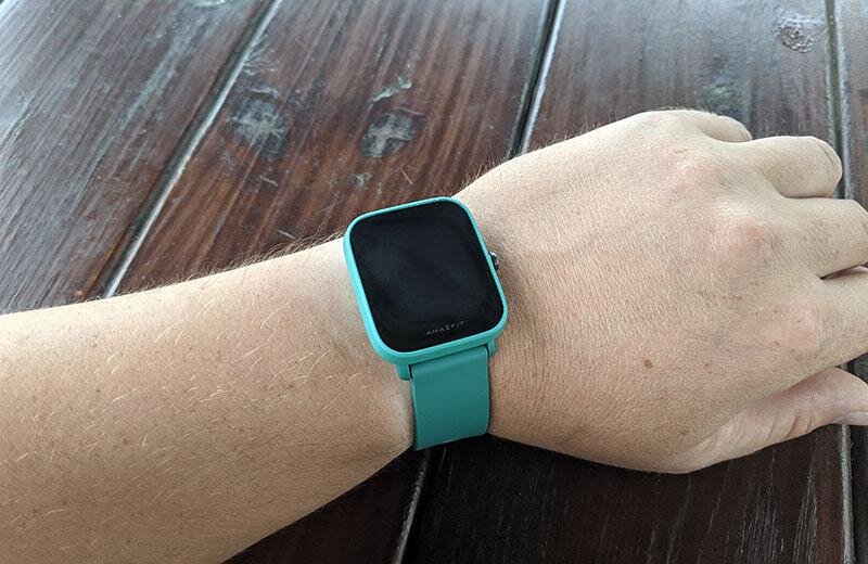 43",. Amazfit bip u pro a2008. Bip u a2017. Amazfit простые. Смарт часы амазфит бип u pro.