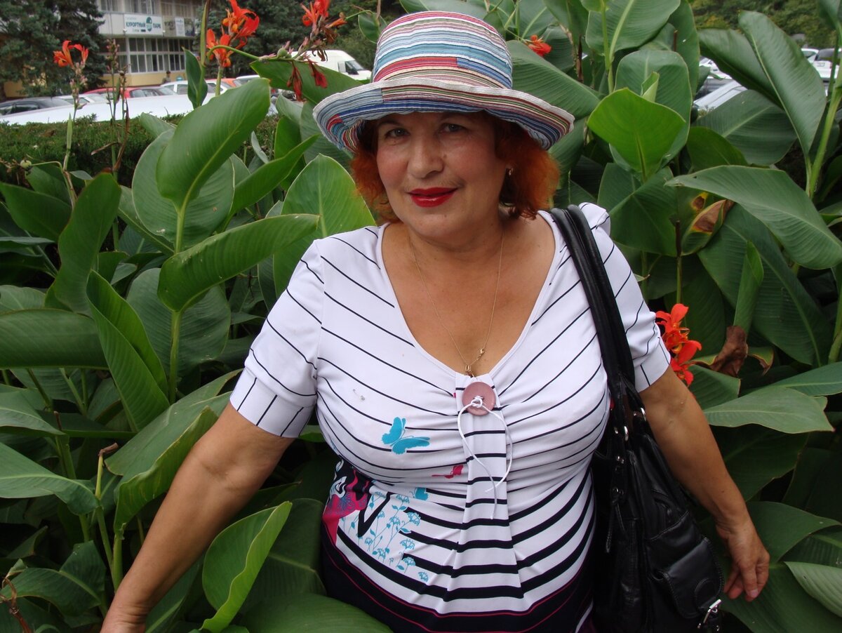 Фролова Зинаида Ивановна. Автор песни «Никто тебя не любит так, как я»