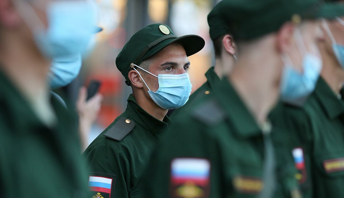 посетить военкомат в назначенное время;