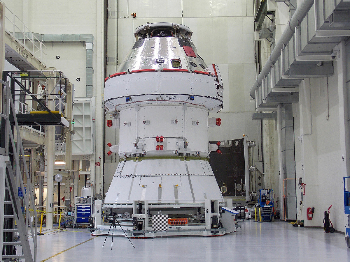  КК "Орион" (NASA) в сборе с ESM (ESA) - миссия "Артемида-1", фото Lockheed Martin