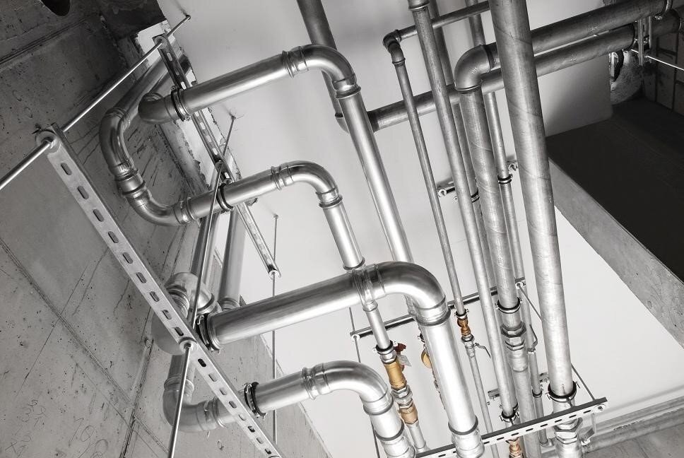 Энергия в теле течёт по каналам Нади.