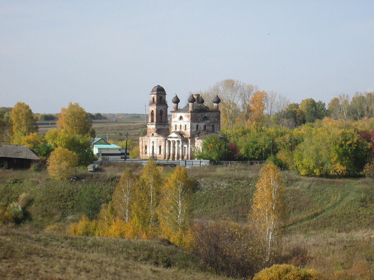 Каменный однопрестольный храм во имя иконы Божией Матери в селе Галкинском - памятник культуры областного значения, 2016 год.