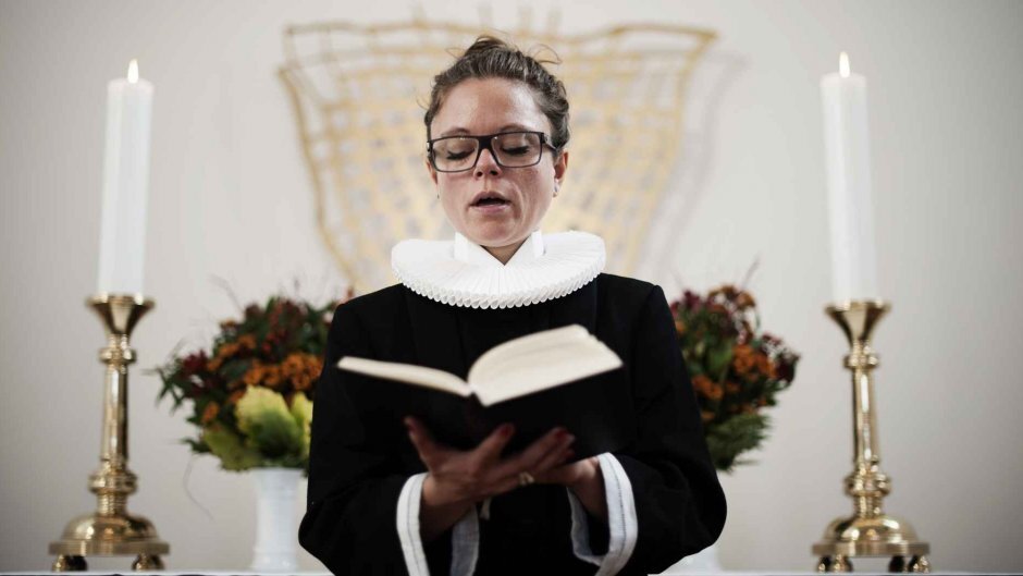 В настоящее время большинство пасторов в датской церкви - женщины. https://www.kristeligt-dagblad.dk/kirke-tro/2014-11-20/kvindelige-pr%C3%A6ster-dominerer-kirken