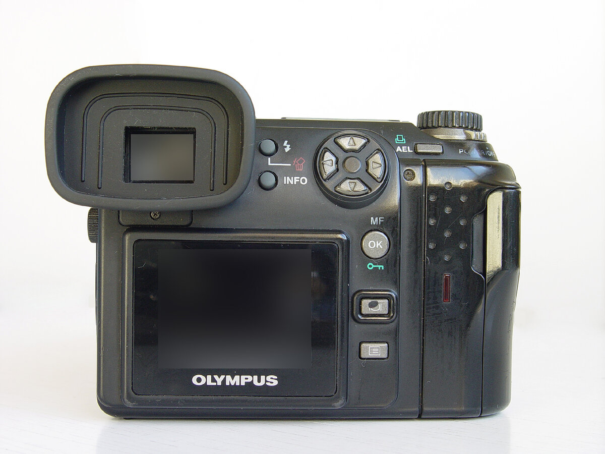 Olympus E-100RS