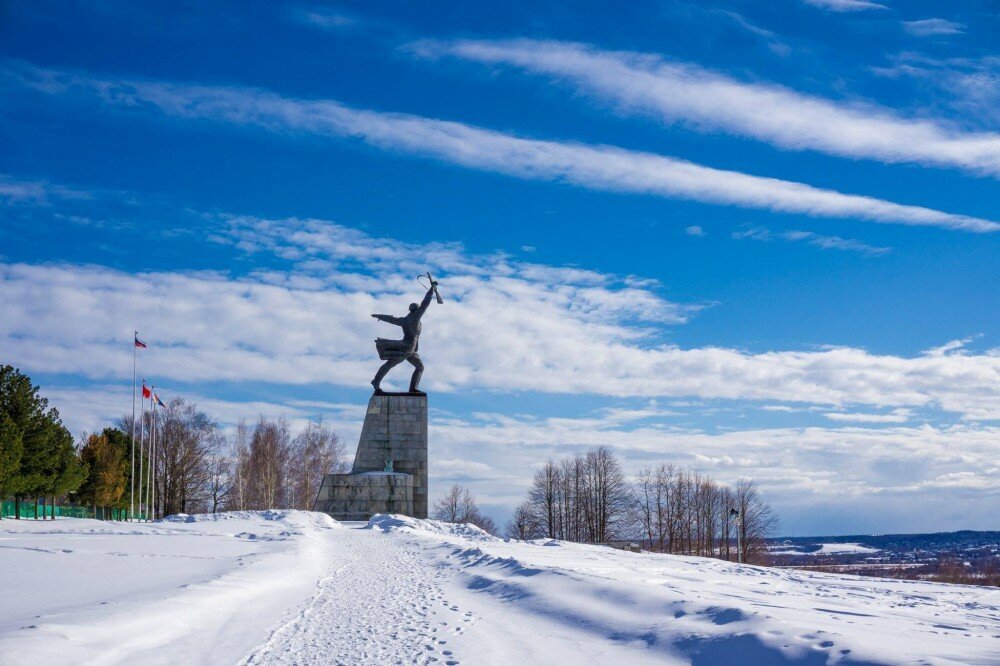 Памятник перемиловская высота фото