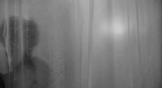 Фрагмент из фильма Альфреда Хичкока «Психо»