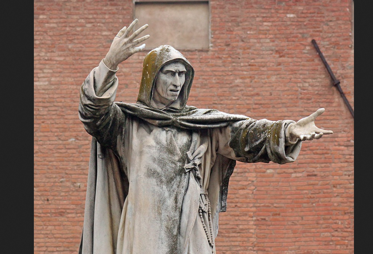 Памятник Савонароле по Флоренции.