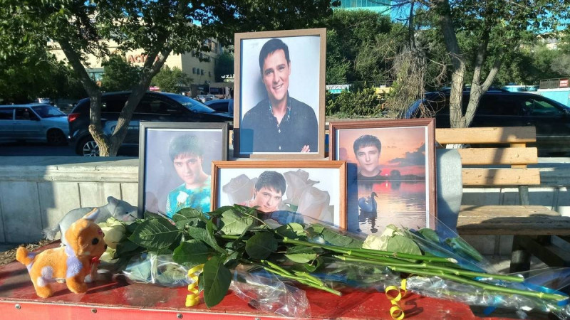 интернет ресурс. В память о Юре Шатунове