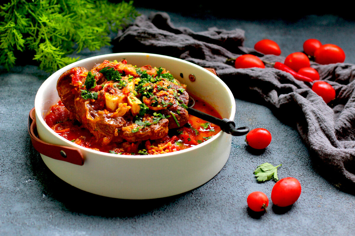 Оссобуко по-милански от Елены Некрасовой. Рецепт на ее канале: https://t.me/urbanistka_vl