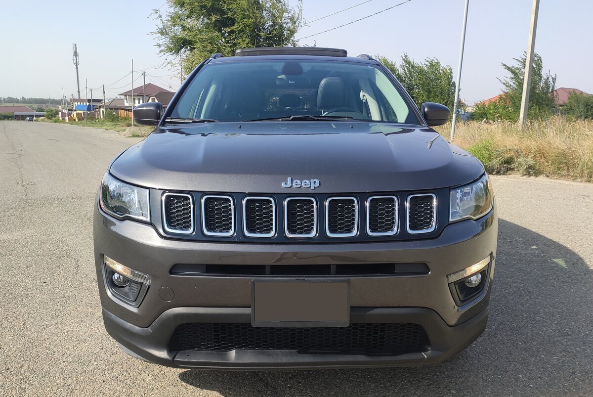 Jeep Compass. Источник иллюстрации - Яндекс.Картинки