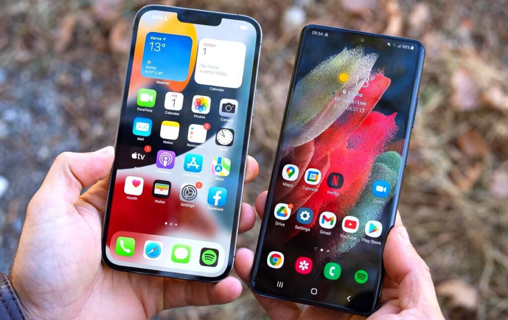    iPhone