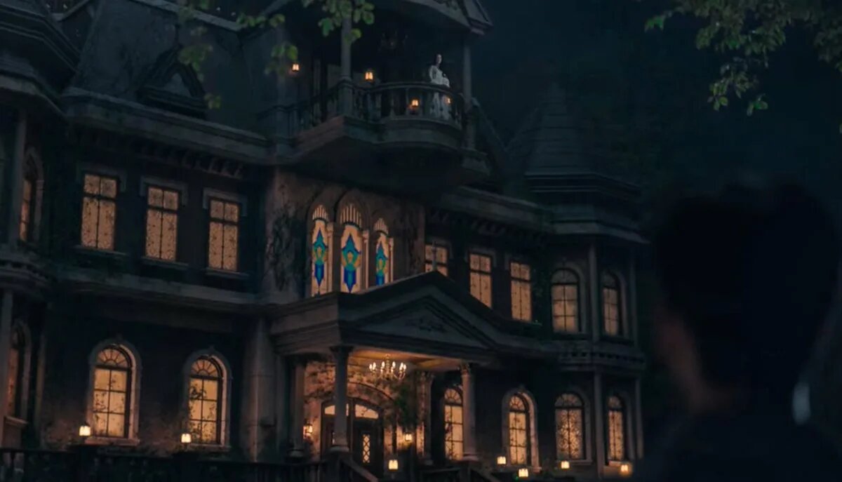 Из открытых источников. Проклятый замок. 