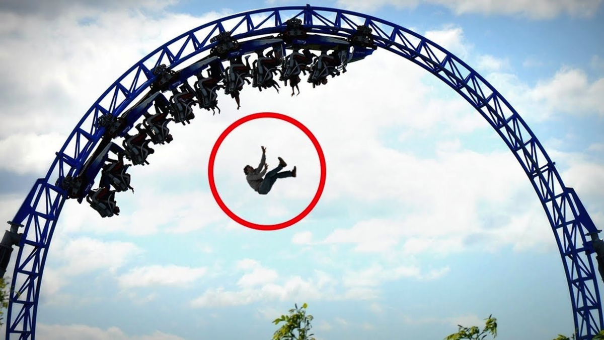Топ 10 самые видео. Самые страшные аттракционы в мире самые опасные горки. Самые опасные американские горки в мире. Roller Coaster аттракцион. Парк аттракционов самые страшные аттракционы.