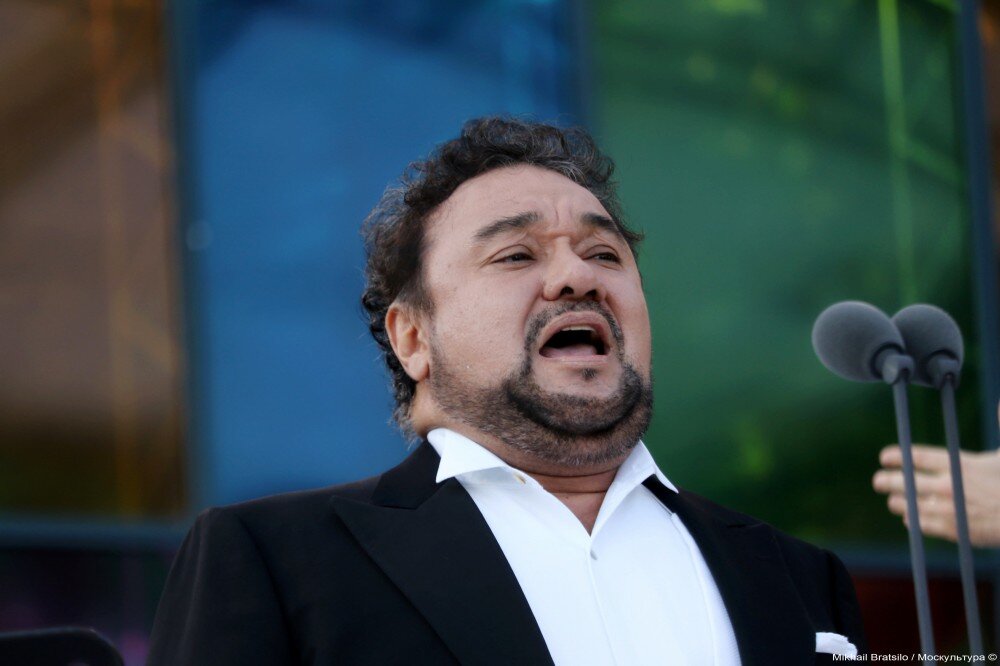 02. Рамон Варгас
