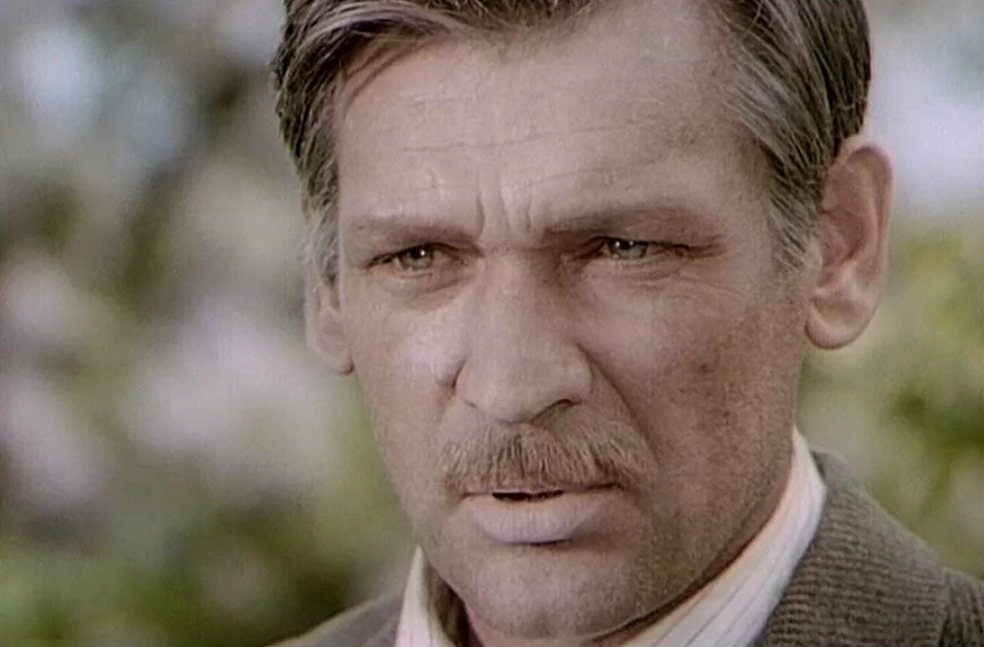 Панкрат назаров вечный зов. Иван герасимович лапиков. Владлен бирюков актер. Панкрат назаров вечный зов. Василий кружилин сын поликарпа вечный зов.