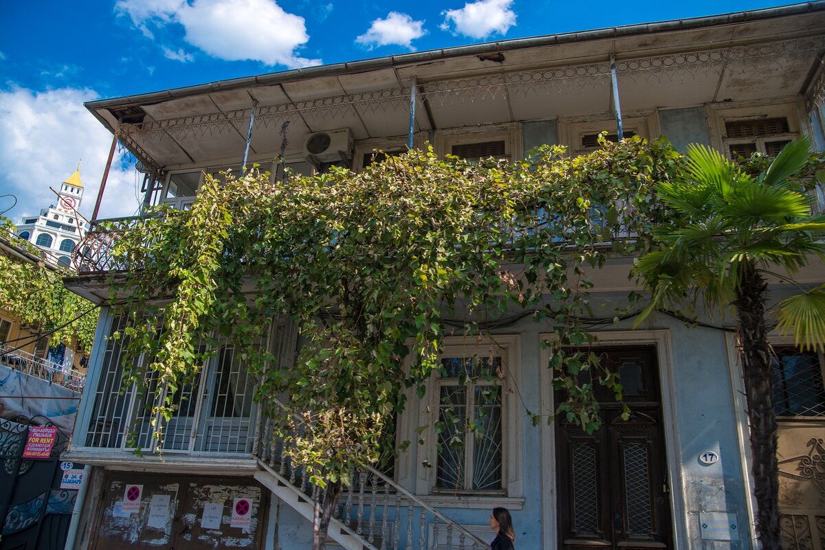 А это отельчик, в котором мы заселились. Обошлось примерно 75€ на два дня. 