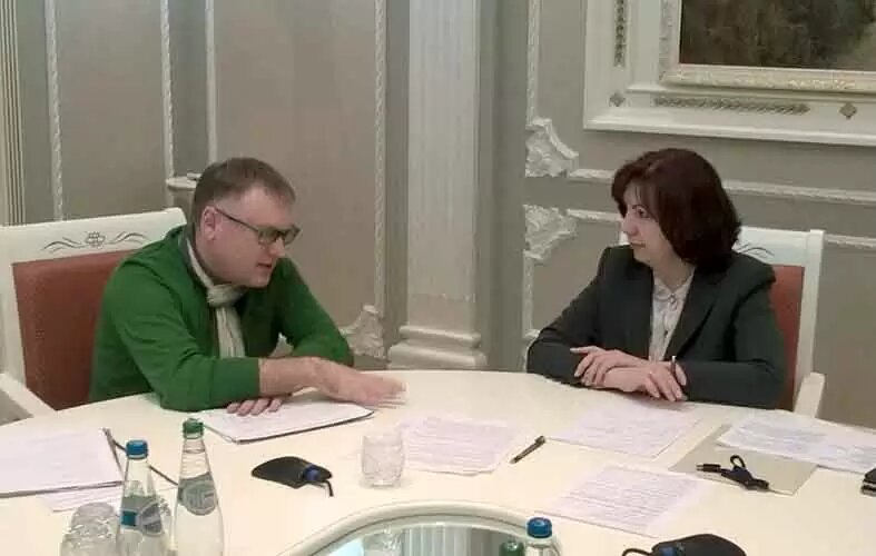 Шумченко с Натальей Кочановой, которая теперь работает председателем Совета Республики