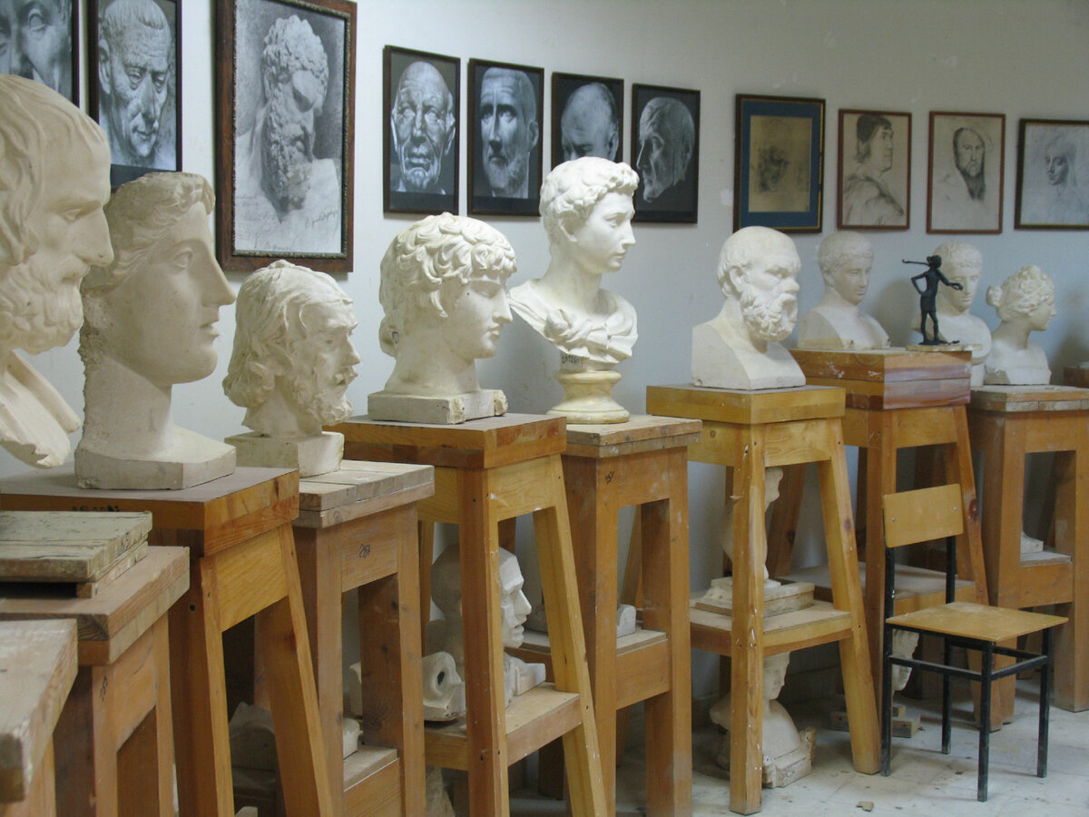 Скульптурный Факультет Академии художеств Санкт-Петербург