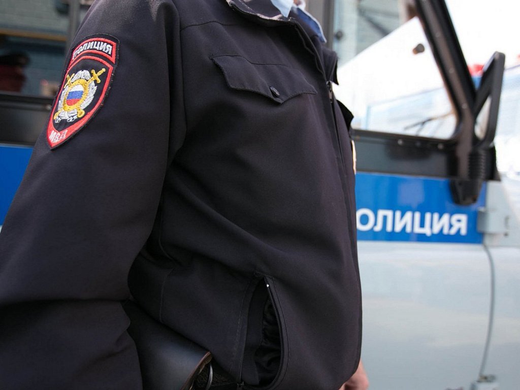 Брат полиция. Сотрудник полиции. Российский полицейский