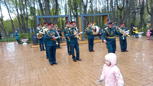 Военный оркестр в Бабушкинском парке. 1 часть