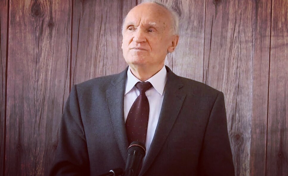 Алексей Ильич Осипов — учёный-богослов, педагог и публицист, доктор богословия, заслуженный профессор Московской духовной академии, апологет, проповедник, писатель, православный катехизатор.