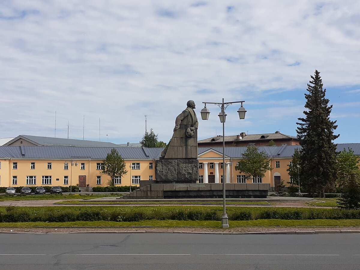 В Карелию на 4 дня. Петрозаводск. Площадь Ленина. Губернаторский сад |  Живой мир вокруг меня | Дзен