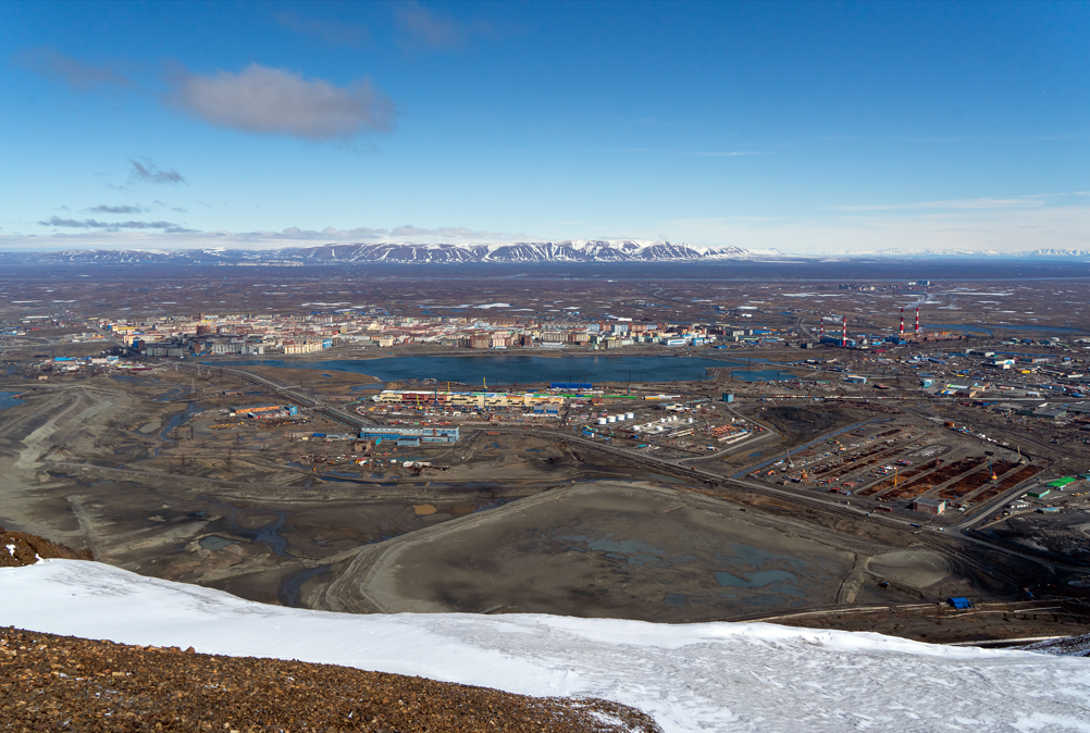 Таймыр как открыть карьер. Карьер видный талнах. Среднесибирское плоскогорье (плато путорана),. Гараж в карьере snowrunner. Белая долина сноу раннер гараж.