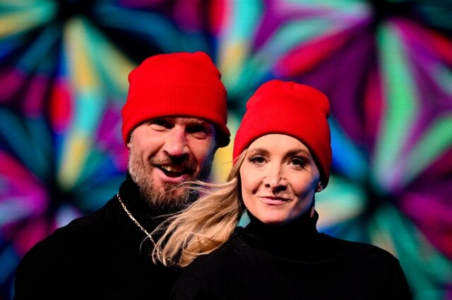    Фигуристы Оксана Домнина и Роман Костомаров на гала-концерте проекта «Ледниковый период» во Дворце спорта «Лужники», 2022г. Фото:  РИА Новости/ Алексей Филиппов