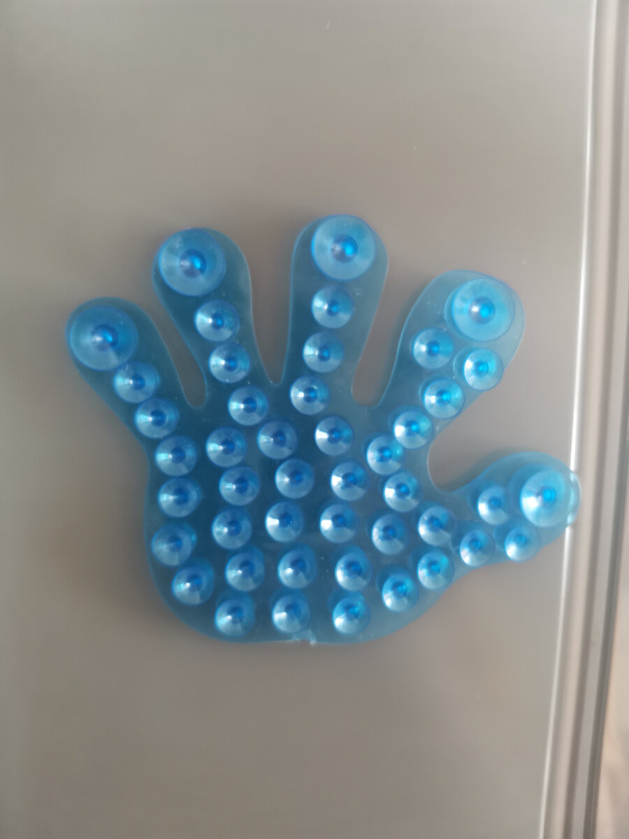 Рука на липучках