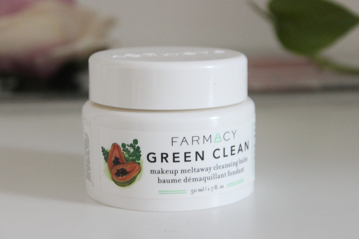 Бальзам для снятия макияжа Farmacy Green Clean.