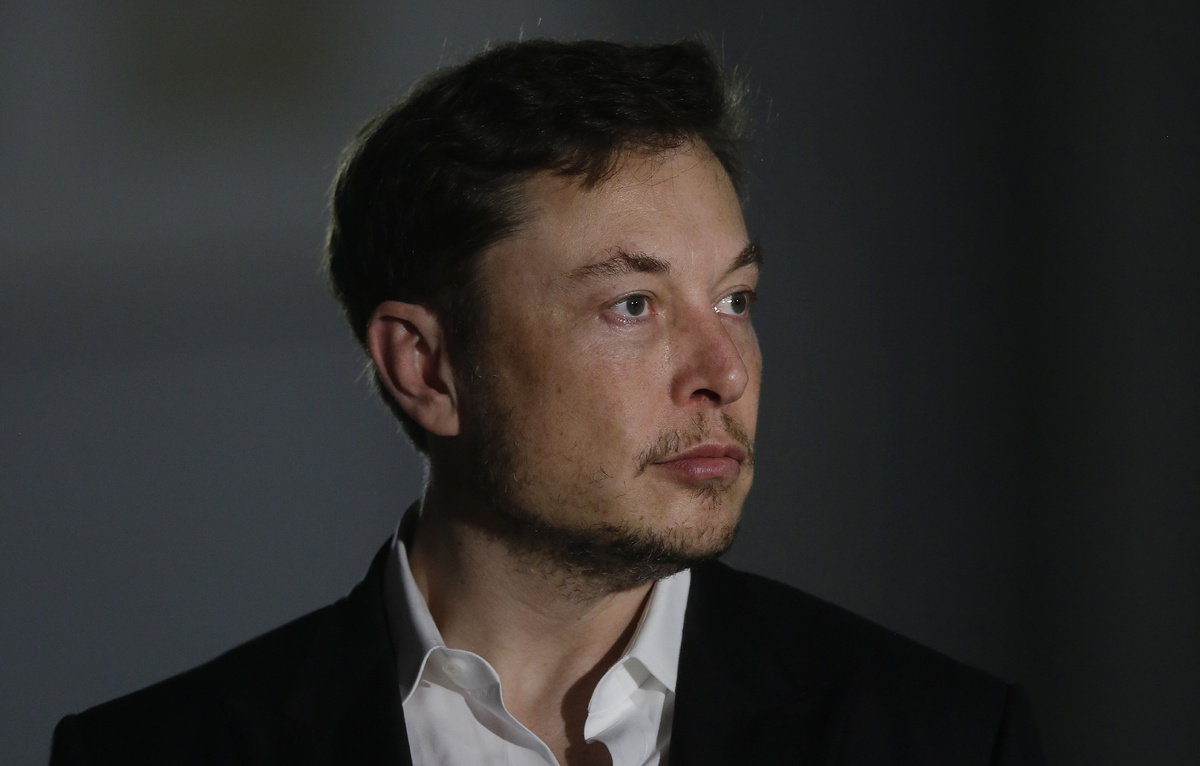    Глава Tesla и SpaceX Илон Маск  Joshua Lott/Getty Images