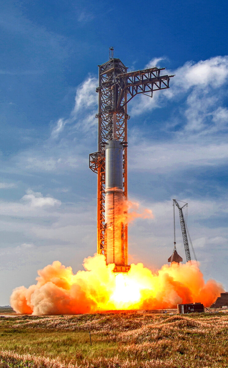 Испытания прототипа B7 Starship вечером 29 ноября 2022 года, фото Ника Ансуини 