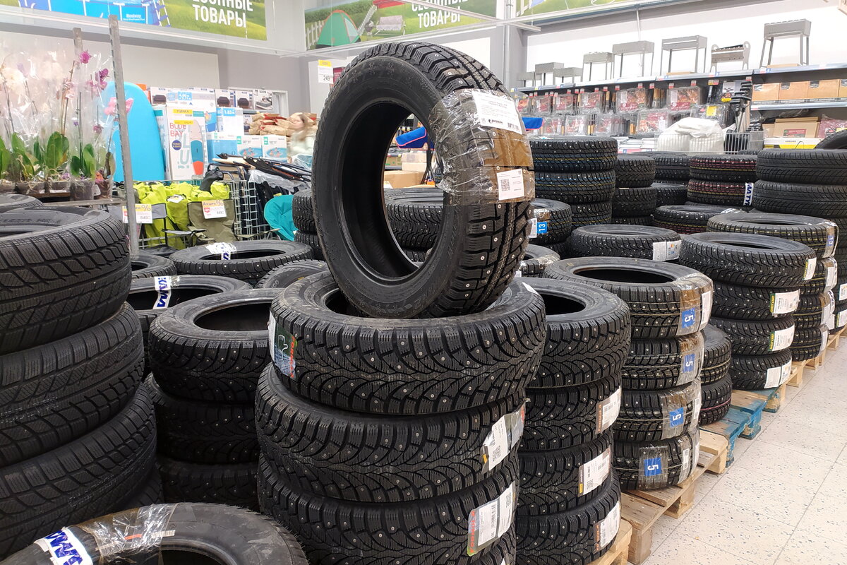     Пять мифов о покрышках, в которые верит большинство автовладельцев фото globallookpress.com