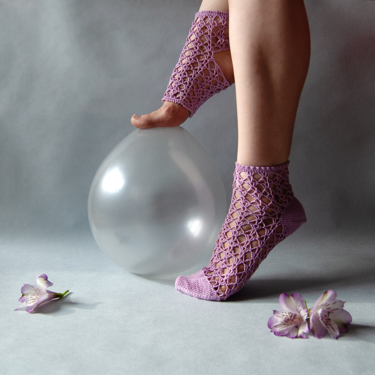 Носочки "Нежность" - обычные и для йоги.