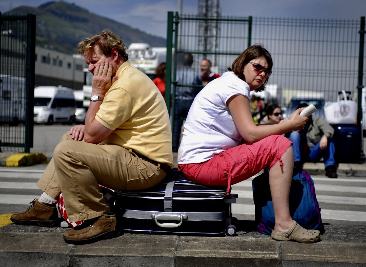 Ссоры, обиды и недопонимание превращают отдых в поле брани (sabai.tv)