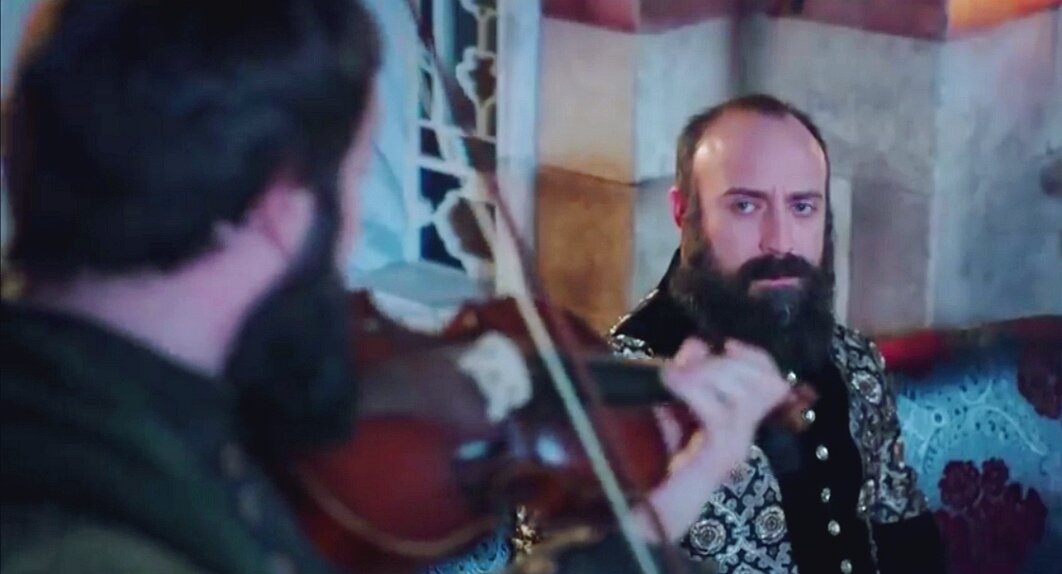 Сулиман музыка. Песня сулейман слушать. Скрипка ибрагима из великолепного века. Песни сулеймана. Песня сулеймана караоке.