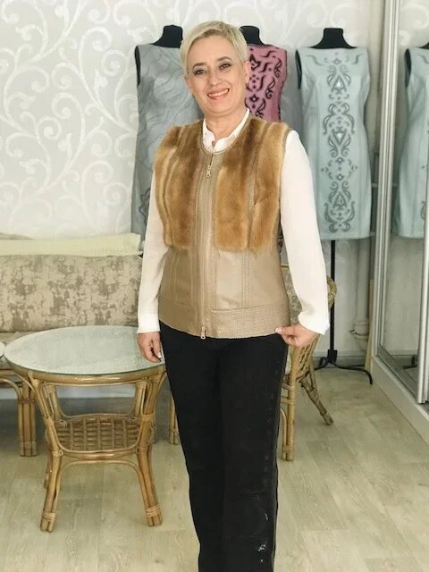 Жилет из кожи и меха норки. Ателье Ирины Берзиной.