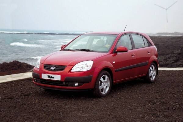 KIA RIO 2-го поколения. Фото из открытых источников