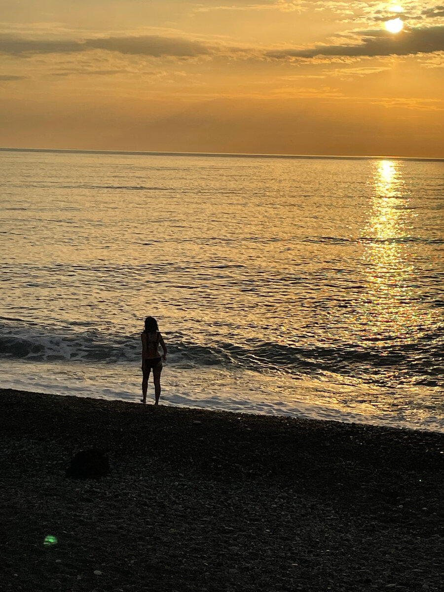 Чёрное море в декабре . Сочи 2021