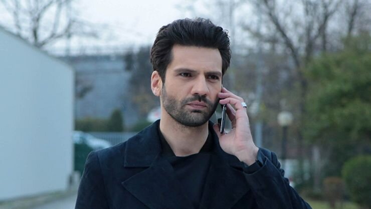 кадр из сериала "Черная любовь"