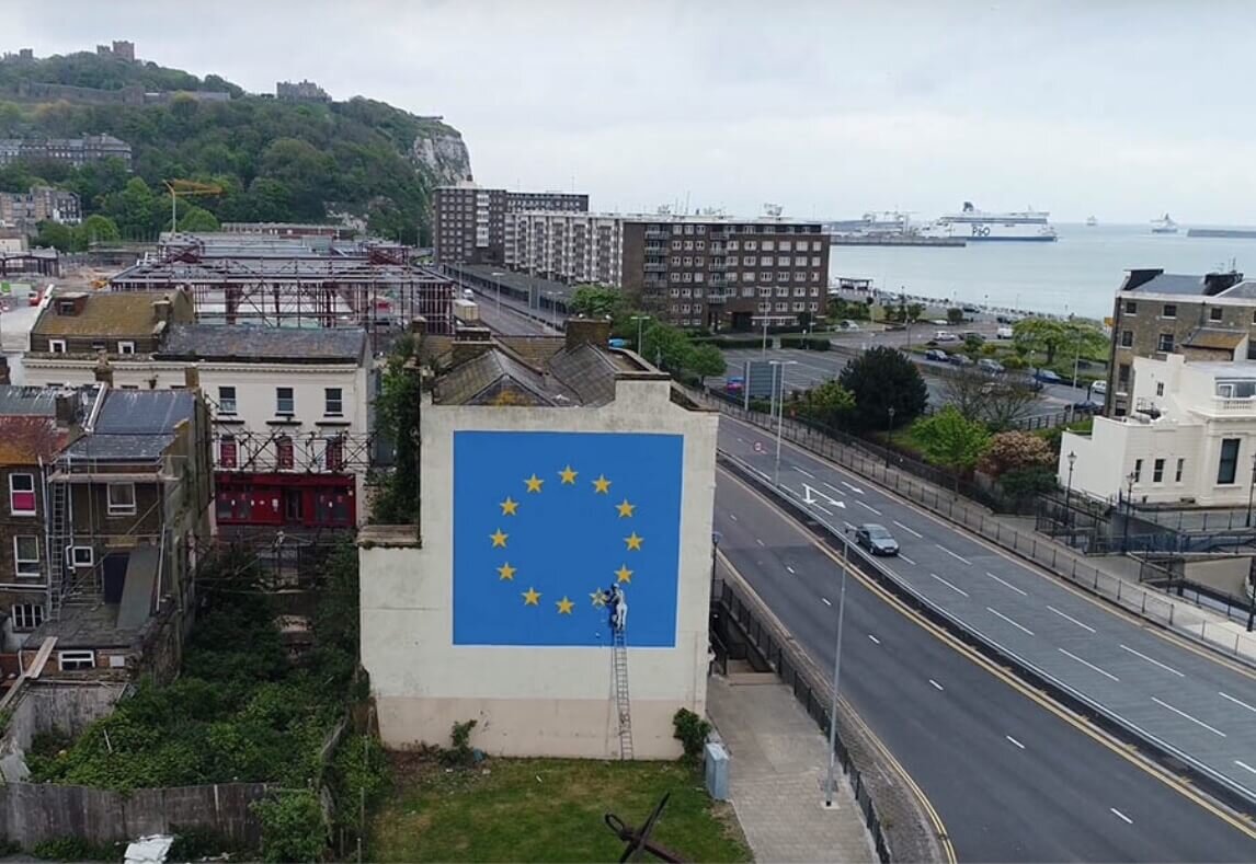 Граффити Бэнкси “Brexit”. 2017 г. Дувр, Англия