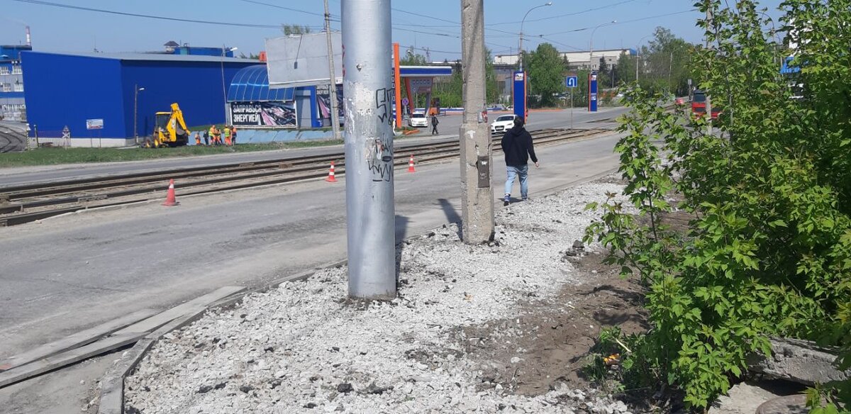 Разворотное кольцо на новом рынке. Новый пешеходный мост в Барнауле. Мост на новом рынке в Барнауле. Рынок на мосту.