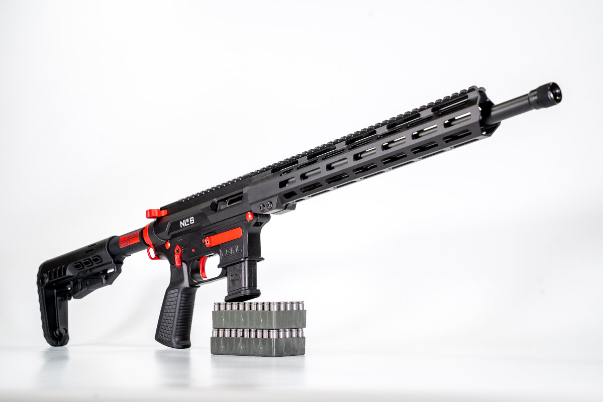 NL9 Basic в фирменной окраске для тира Red Dot | Фото: Custom Guns Next Level