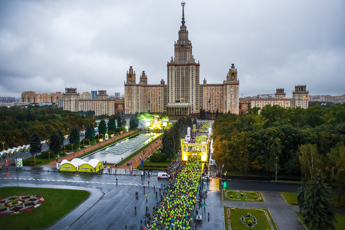 МГУ С высоты птичьего