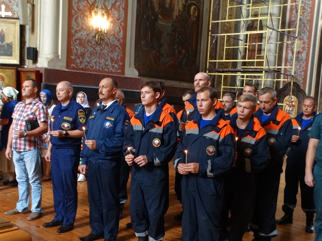 #церковьиобщество #икона #неопалимаякупина #мчсроссии #мчс #спасатели #кубань #кубанская митрополия #митрополит григорий 