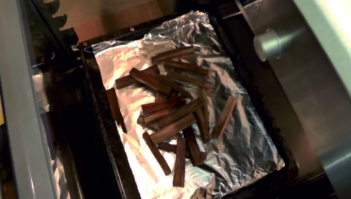 Готовим Дубовую Щепу Для Настаивания Самогона или Коньяка Сами Рецепт ...